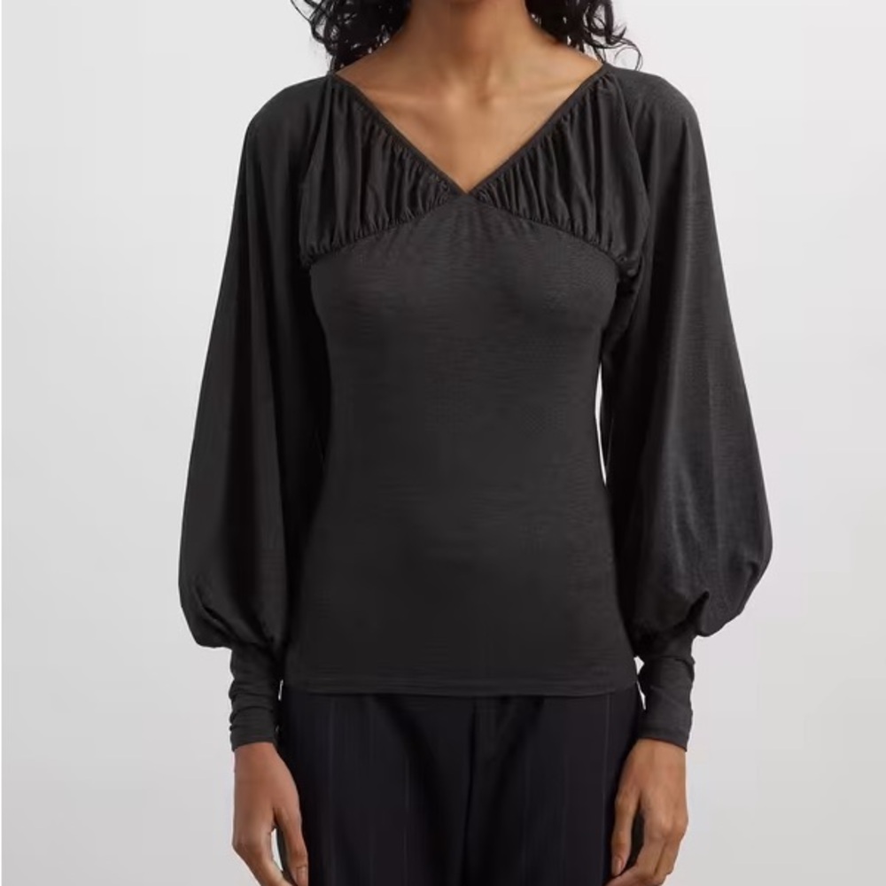 Paloma wool Tapioca ruched long sleeve blouse